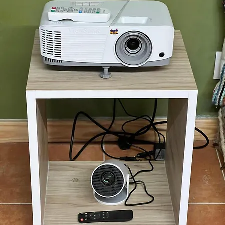 Duplex Alfama, River Views & Hydromassage Διαμέρισμα *