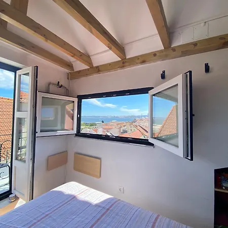 Duplex T2 Em Alfama Lisbon
