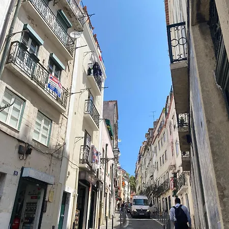 Apartment Duplex T2 Em Alfama