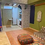 Duplex Alfama, River Views & Hydromassage 아파트 *
