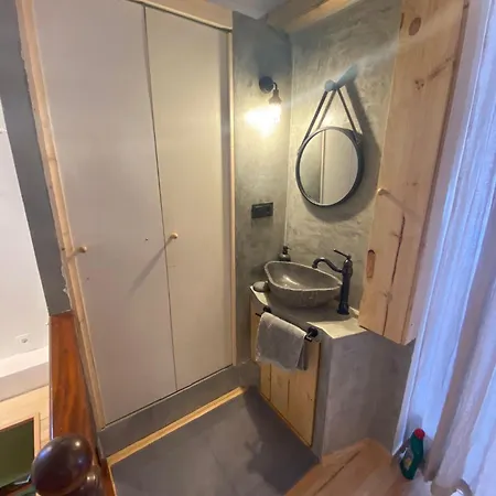 Duplex Alfama, River Views & Hydromassage Апартаменти Лісабон